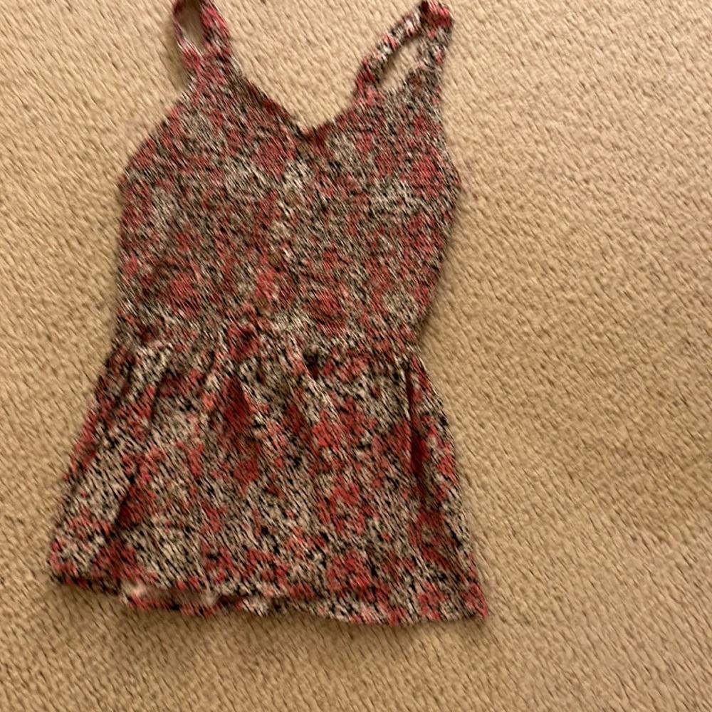 Sleeveless top